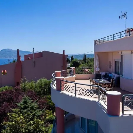 Serenity House Of An Elegant, Immaculate, Luxury Environment *